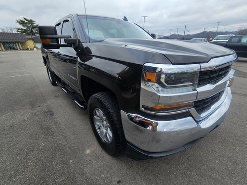 Used 2018 Chevrolet Silverado 1500 LT image 3