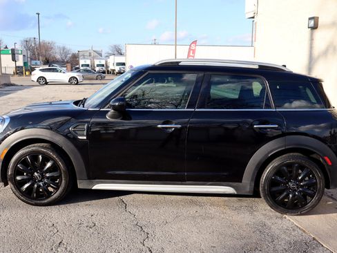 Used 2019 MINI Cooper Countryman image 3