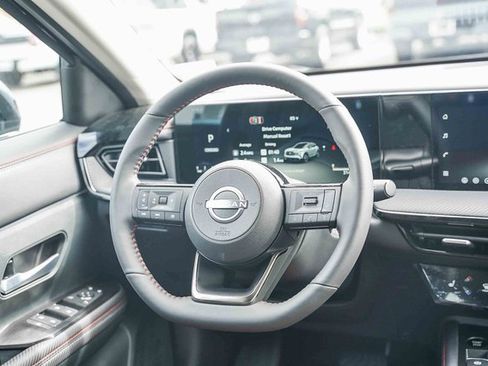 New 2026 Nissan Kicks SR w/ SR Premium Package image 16