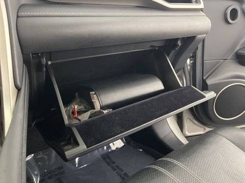 Used 2019 Lexus RX 450hL Luxury image 41