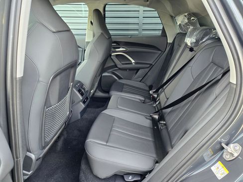 New 2025 Audi Q5 Premium Plus AWD/4WD image 10