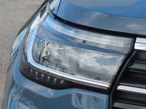 New 2026 Ford Explorer Active w/ Active Comfort Package RWD image 10