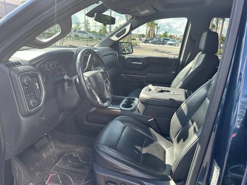 Used 2019 Chevrolet Silverado 1500 RST AWD/4WD image 11
