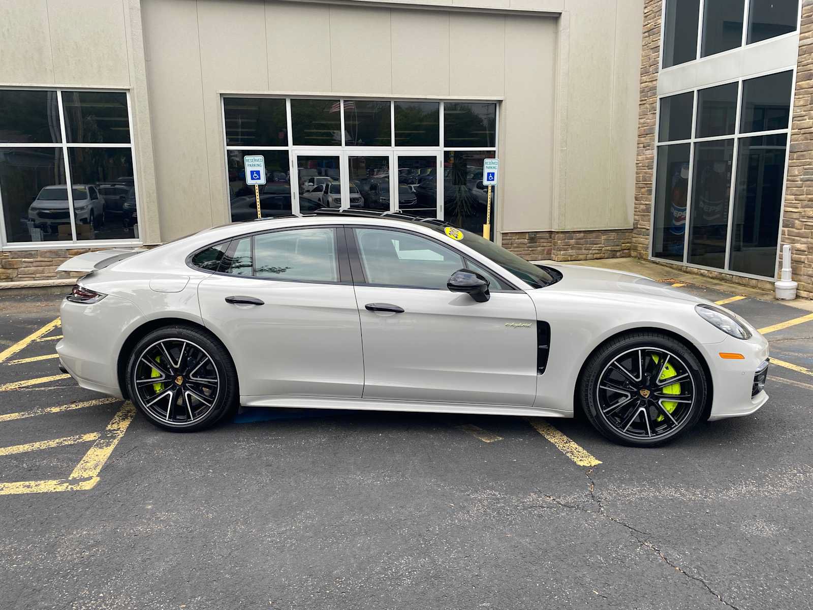 Used 2018 Porsche Panamera Turbo S AWD/4WD image 14