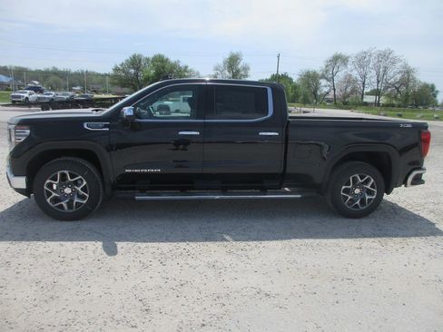 New 2026 GMC Sierra 1500 SLT w/ SLT Premium Plus Package AWD/4WD image 10