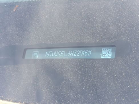 Certified 2024 GMC Sierra 1500 Denali AWD/4WD image 10