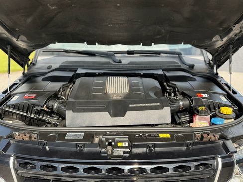 Used 2015 Land Rover LR4 HSE image 13