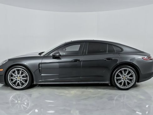 Used 2018 Porsche Panamera 4S image 7
