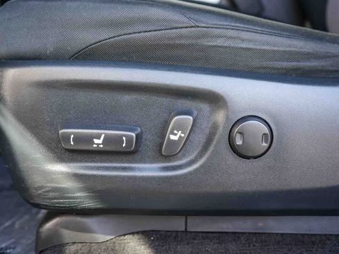 Used 2022 Toyota 4Runner SR5 AWD/4WD image 20