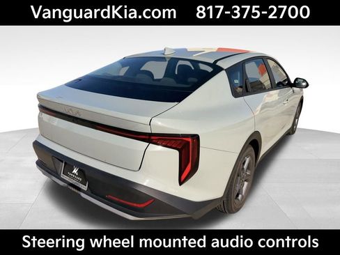 Certified 2025 Kia K4 LXS image 4