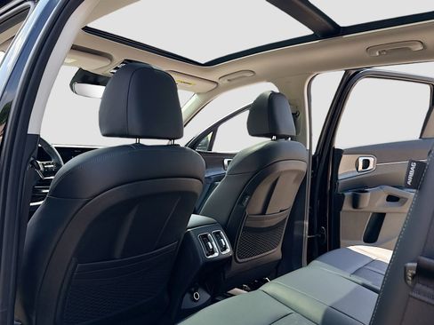 New 2026 Kia Sorento S FWD image 6