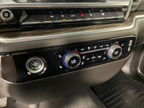 Used 2022 Chevrolet Silverado 1500 RST AWD/4WD image 8