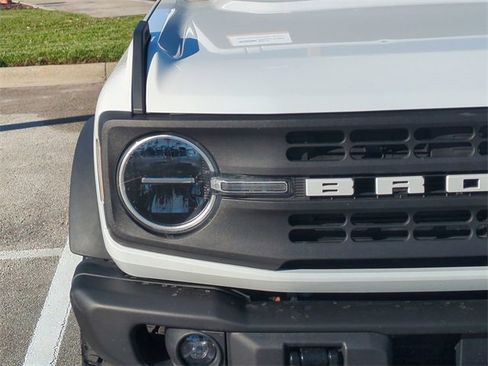 Certified 2023 Ford Bronco Black Diamond image 2