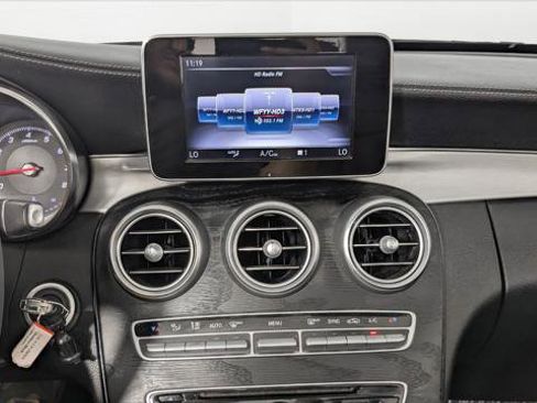 Used 2018 Mercedes-Benz C 300 4MATIC Cabriolet image 26