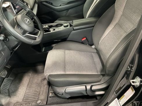 Used 2022 Nissan Rogue S AWD/4WD image 19