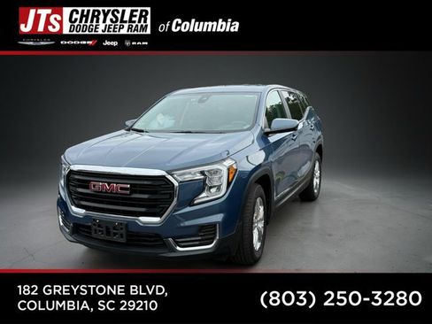 Used 2024 GMC Terrain SLE AWD/4WD image 1