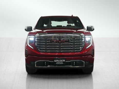 Used 2024 GMC Sierra 1500 Denali AWD/4WD image 8