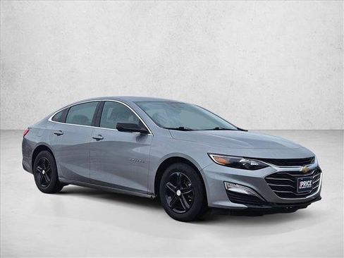 Used 2023 Chevrolet Malibu LS FWD image 3
