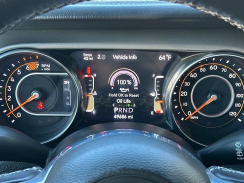 Used 2022 Jeep Wrangler Unlimited Sahara image 26