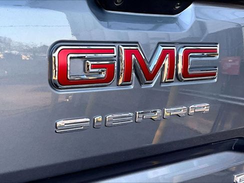 Used 2021 GMC Sierra 1500 Elevation image 30