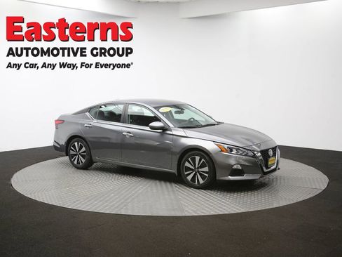 Used 2022 Nissan Altima 2.5 SV image 35