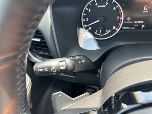 Used 2021 Nissan Rogue SL AWD/4WD image 43