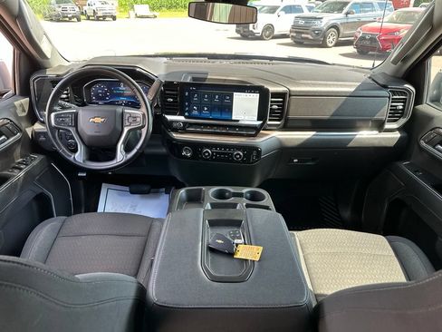 Used 2023 Chevrolet Silverado 1500 LT AWD/4WD image 24