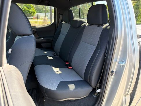 Used 2023 Toyota Tacoma TRD Sport AWD/4WD image 20