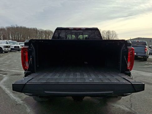 Used 2023 GMC Sierra 1500 AT4 w/ AT4 Premium Package image 29