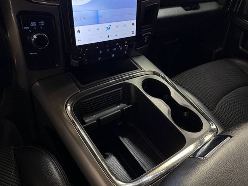 Used 2018 RAM 2500 Lone Star w/ Sport Appearance Group AWD/4WD image 41