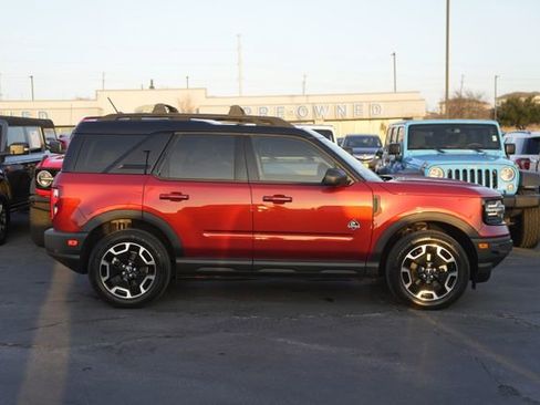 Used 2023 Ford Bronco Sport Outer Banks w/ Tech Package image 5