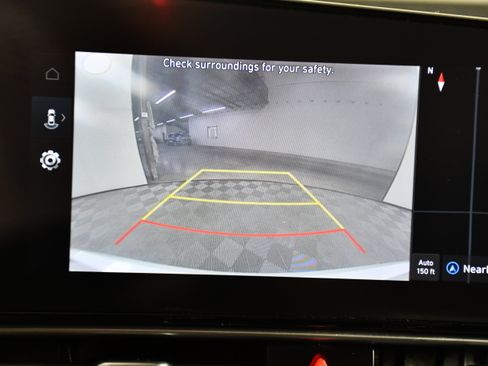Used 2024 Hyundai Elantra SEL FWD image 28