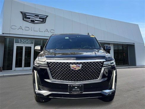 Certified 2024 Cadillac Escalade Premium Luxury w/ Performance Package image 2