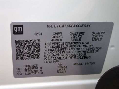Used 2023 Buick Encore GX Select w/ Safety Package II AWD/4WD image 41