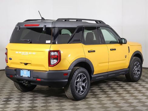 Used 2023 Ford Bronco Sport Badlands image 8