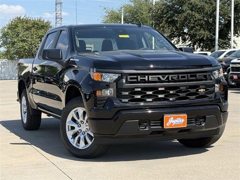New 2026 Chevrolet Silverado 1500 Custom image 2