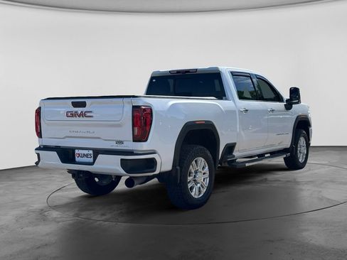 Used 2022 GMC Sierra 3500 Denali w/ Denali Ultimate Package AWD/4WD image 9
