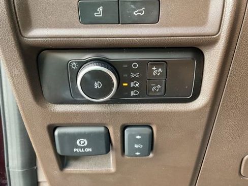 Used 2023 Ford Expedition Max King Ranch AWD/4WD image 38