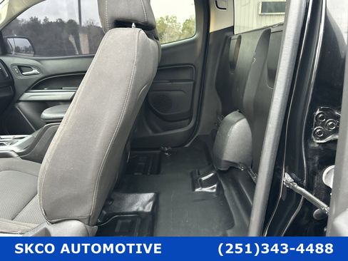 Used 2021 Chevrolet Colorado LT w/ Fleet Safety Package image 14