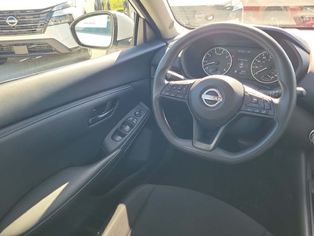 Certified 2025 Nissan Sentra S FWD image 14