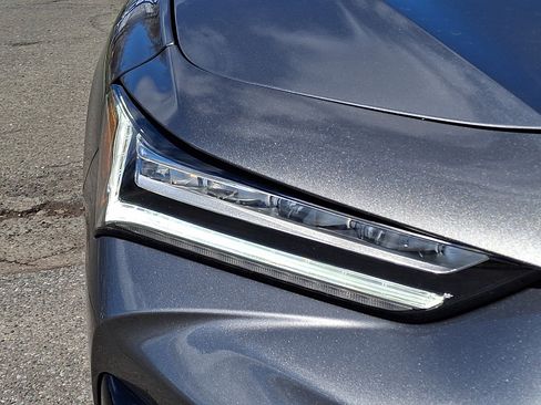 Certified 2025 Acura TLX w/ Technology Package image 9