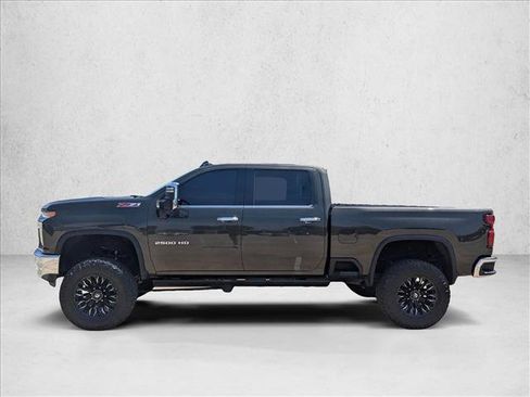 Used 2022 Chevrolet Silverado 2500 LTZ AWD/4WD image 8