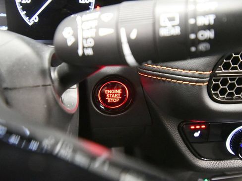 Certified 2026 Honda HR-V Sport image 24