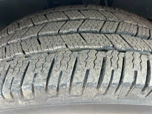 Used 2013 Toyota Sequoia Platinum image 13