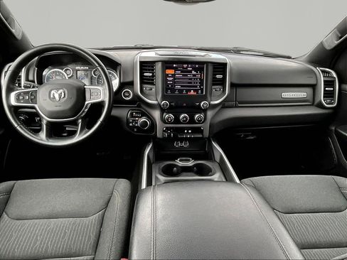 Used 2022 RAM 1500 Big Horn AWD/4WD image 6