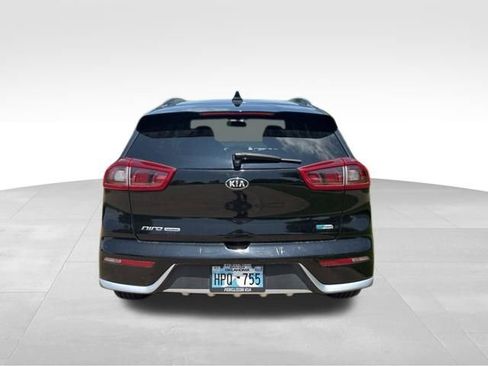 Used 2017 Kia Niro FWD image 4