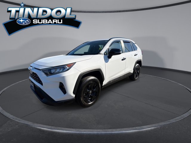 Used 2021 Toyota RAV4 XLE w/ Convenience Package AWD/4WD image 4