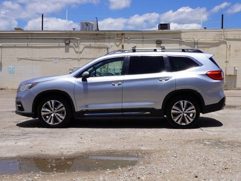 Used 2019 Subaru Ascent Limited image 2