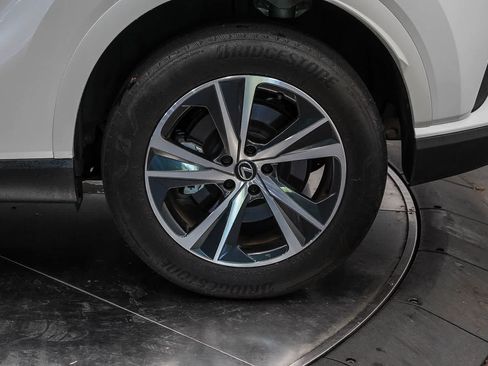 Used 2024 Lexus RX 350 Premium w/ Accessory Package (Z1) FWD image 10