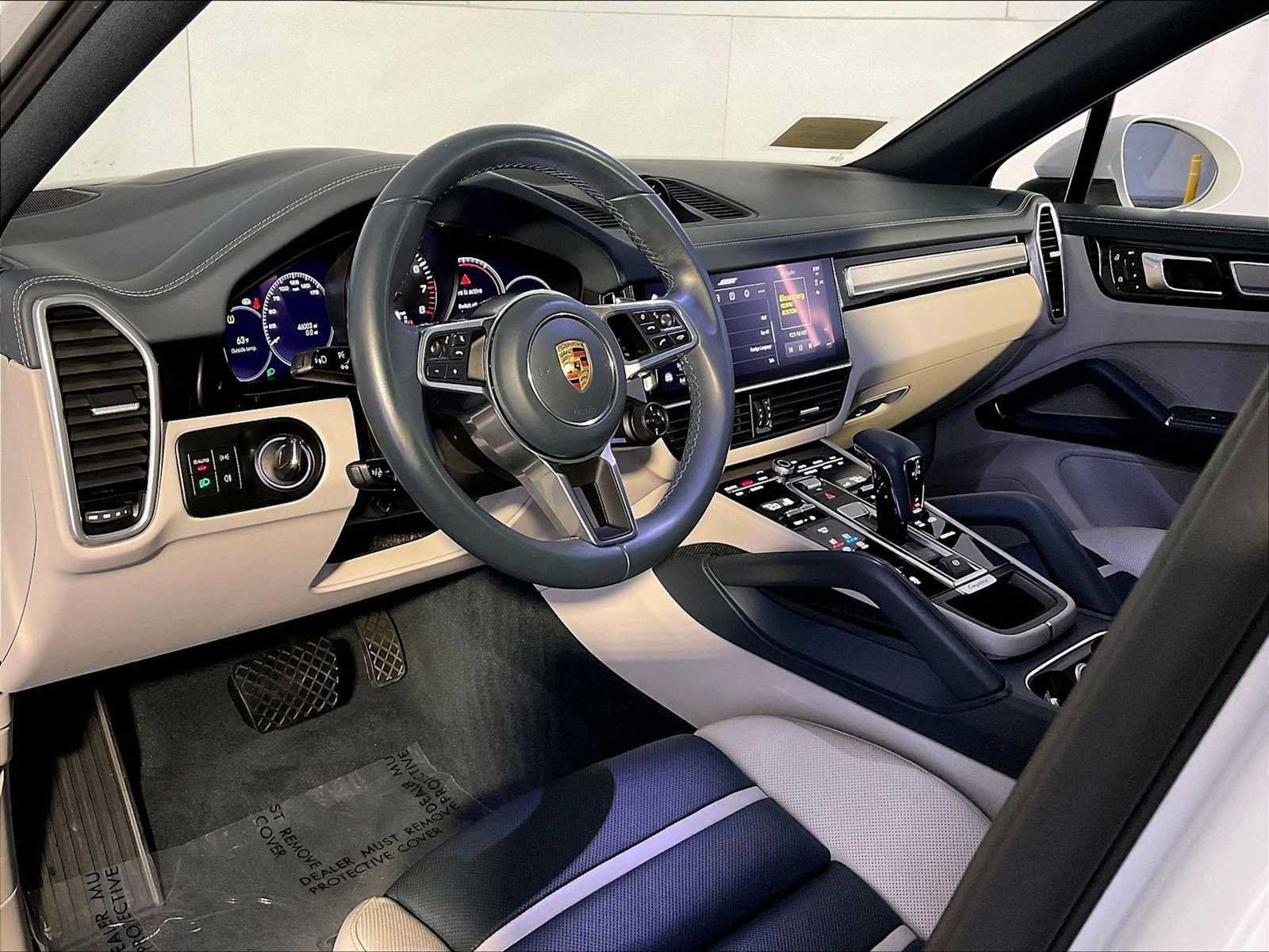 Certified 2023 Porsche Cayenne Platinum Edition AWD/4WD image 4